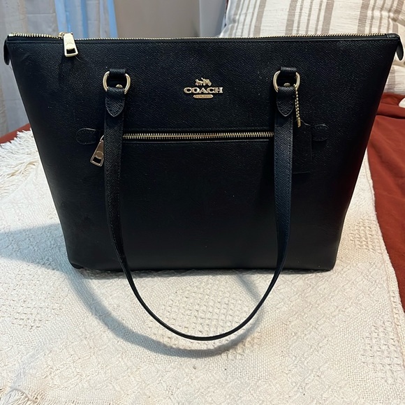FINAL OFFER - Coach Gallery Tote Bag - Picture 1 of 10